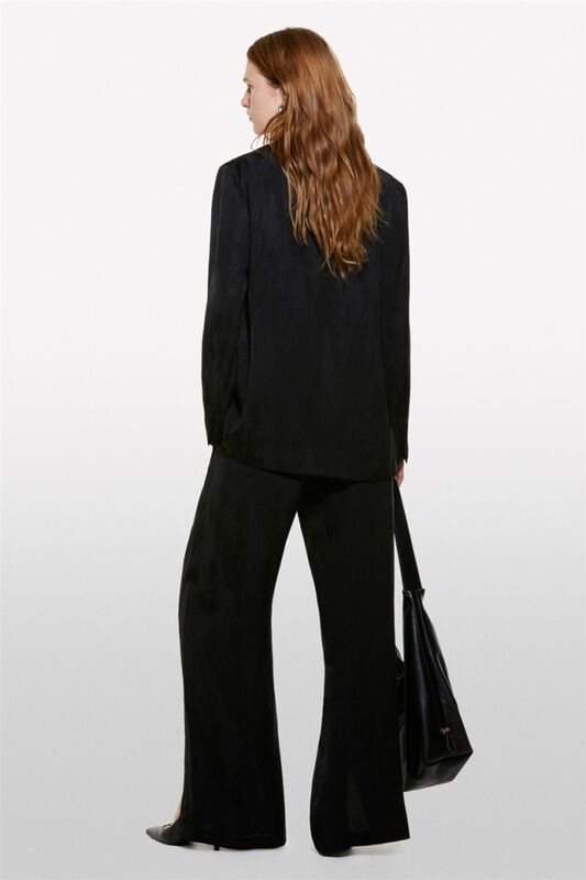 Sisley - Keten Karışımlı Jakarlı Paçası Yırtmaçlı Pantolon Kadın Siyah Pantolon - 324A43MELF05I