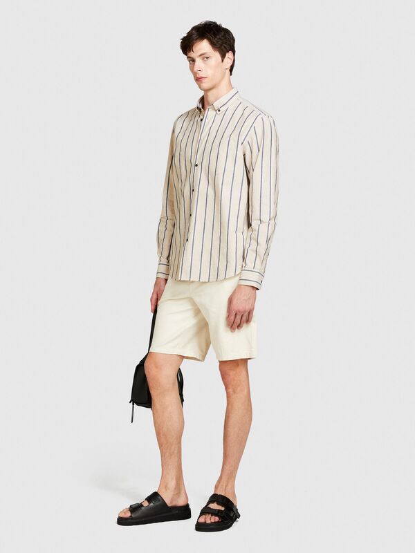 Keten Pamuk Karışımlı Çizgili Yakası Düğmeli Gömlek Erkek Siyah Mix Gömlek - 324P5ZKYSQ03I