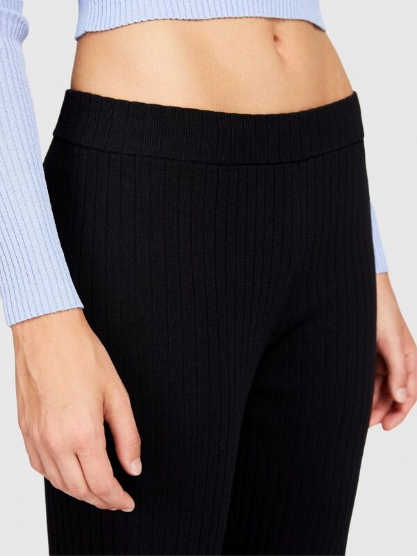 Koton Karışımlı Fitted Fit Triko Pantolon Kadın Siyah Pantolon - 323A11BHMF006