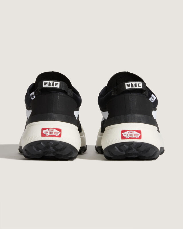 MTE Crosspath Uniseks Çok Renkli Spor Ayakkabı - VN000CVU MTE Crosspath Uniseks Çok Renkli Spor Ayakkabı - VN000CVU