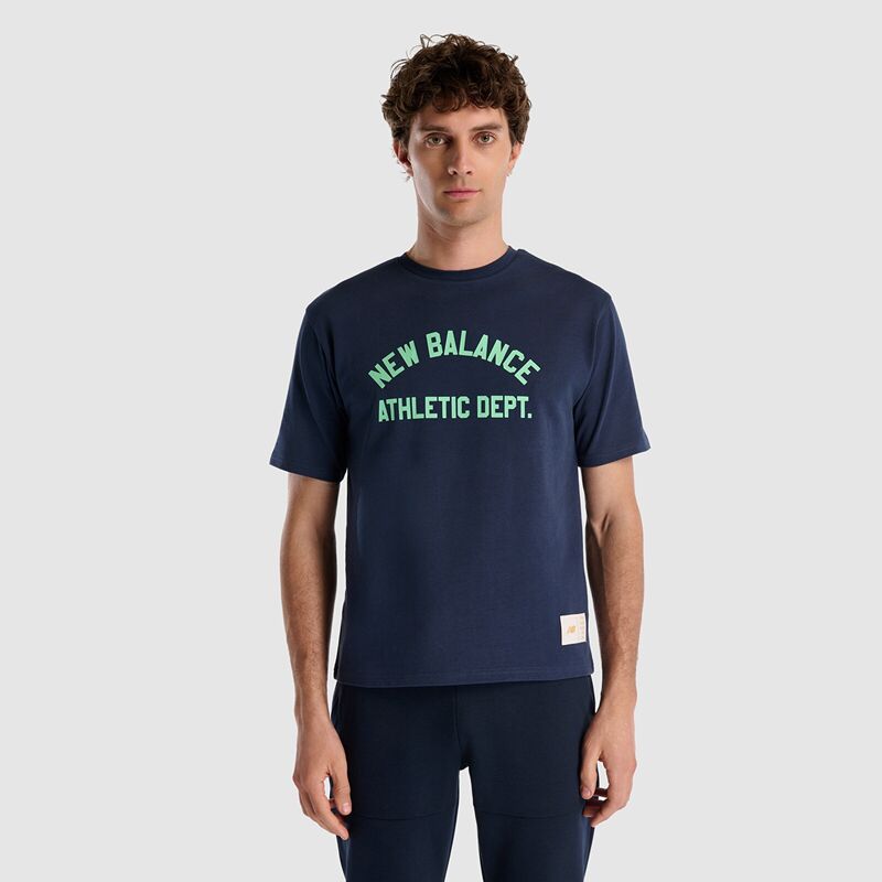 New Balance - NB Lifestyle Men Tshirt Erkek Lacivert T-Shirt - MNT1519