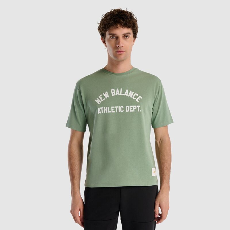 New Balance - NB Lifestyle Men Tshirt Erkek Yeşil T-Shirt - MNT1519