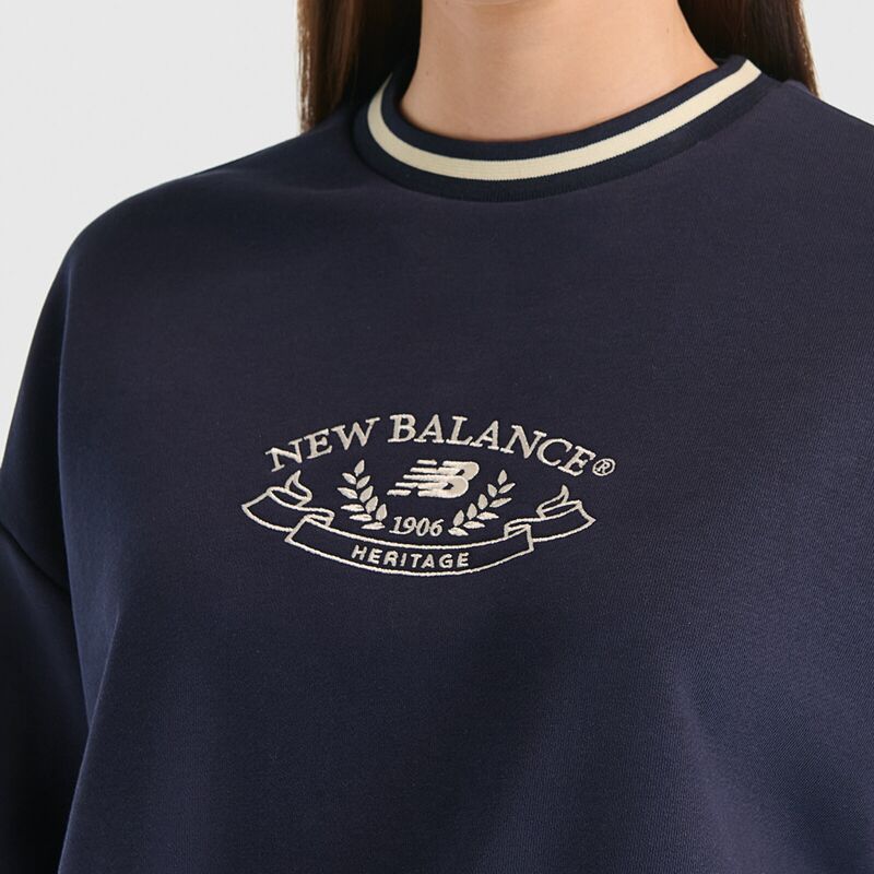 NB Lifestyle Women Sweatshirt Kadın Lacivert Sweatshirt - WNC3501