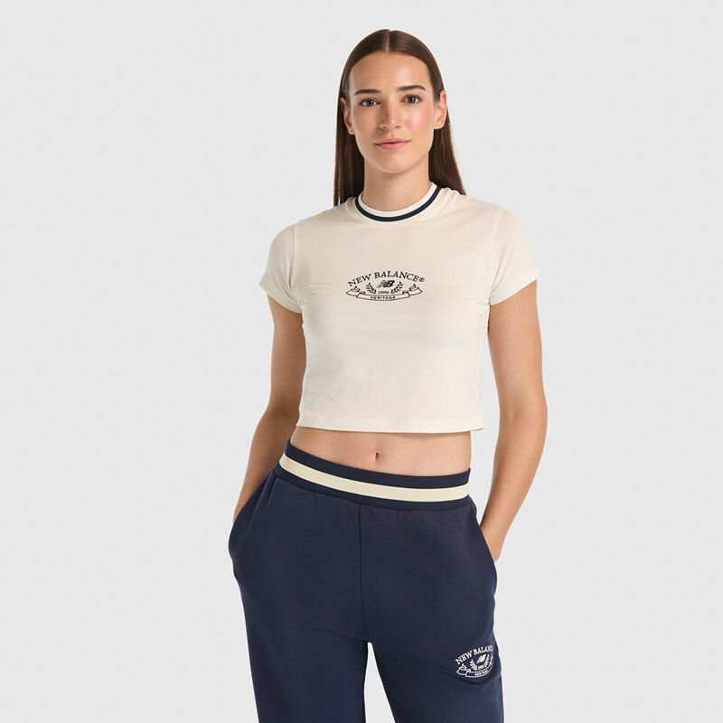 New Balance - NB Lifestyle Women Tshirt Kadın Bej T-Shirt - WNT3501