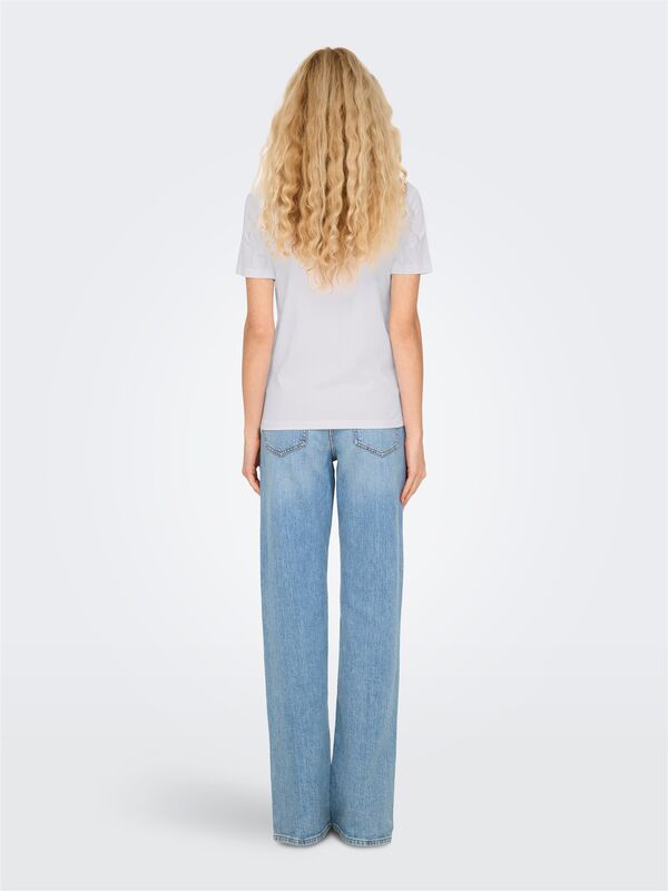 ONLARIYA LIFE REG S/S LOVE TOP BOX JRS Kadın Beyaz T-Shirt - 15343191