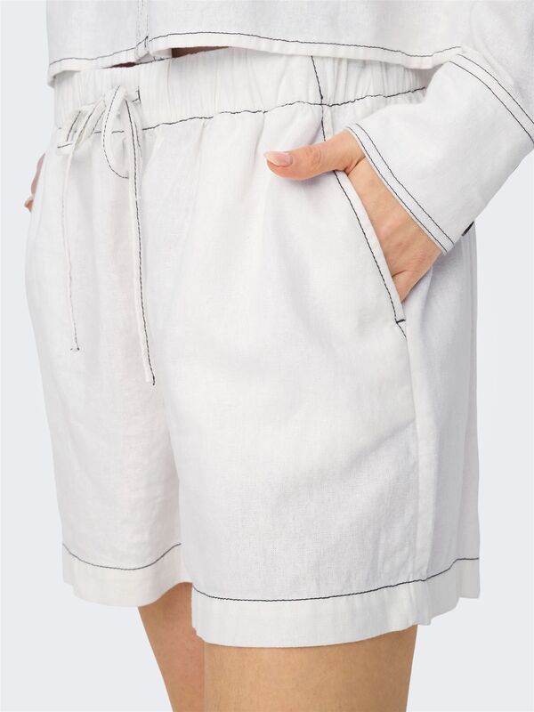 ONLCARO MW LINEN B PULL-UP SHORTS CC PNT Kadın Beyaz Şort - 15314055