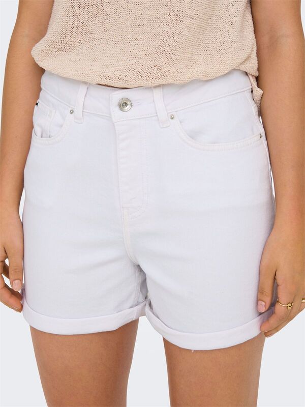 ONLJOSEPHINE STRETCH SHORTS DNM AZG NOOS Kadın Beyaz Şort - 15321381