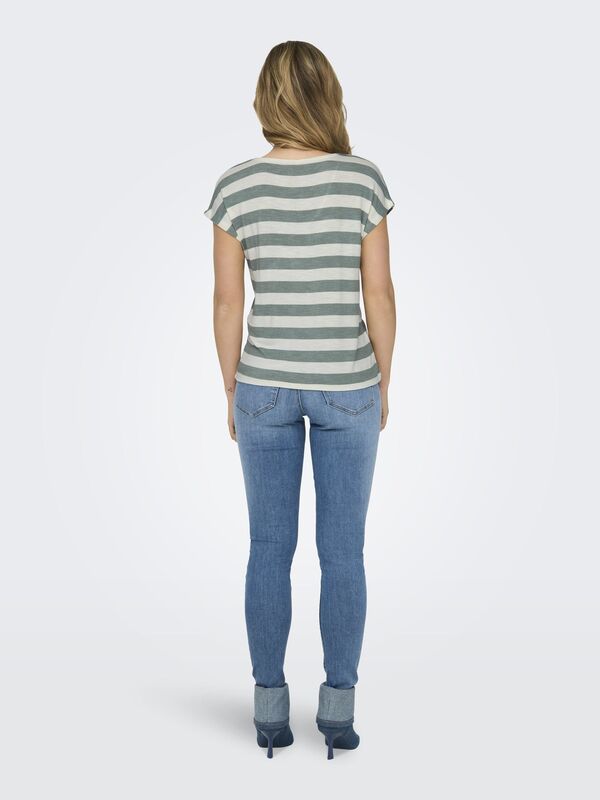 ONLLIRA LIFE S/S V-NECK TOP JRS NOOS Kadın Yeşil Bluz - 15252103