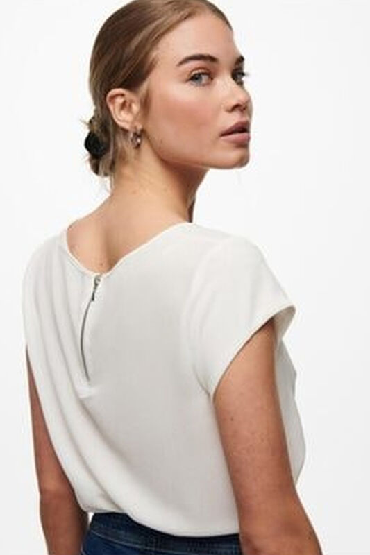 Only - ONLVIC S/S SOLID TOP NOOS PTM Kadın Beyaz Basic T-Shirt - 15142784