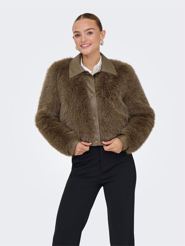 Only - ONLYUMI LIFE FAUX FUR JACKET OTW Kadın Kahverengi Mont - 15356776