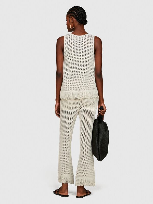 Örgü Motifli Geniş Bisiklet Yaka Sıfır Kol T-Shirt Kadın Gri T-Shirt - 324P196PMH00C