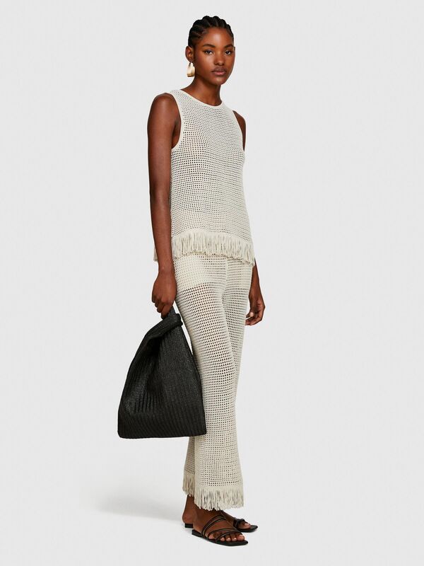 Örgü Motifli Geniş Bisiklet Yaka Sıfır Kol T-Shirt Kadın Gri T-Shirt - 324P196PMH00C