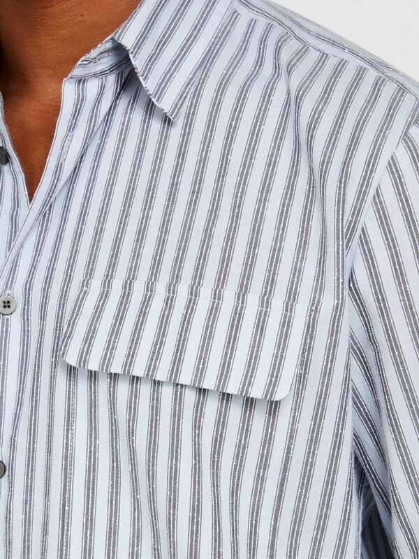 Sisley - Pamuk Karışımlı Çizgili 2 Cepli Regular Fit Gömlek Erkek Siyah Mix Gömlek - 324P532ZSQ03P Sisley - Pamuk Karışımlı Çizgili 2 Cepli Regular Fit Gömlek Erkek Siyah Mix Gömlek - 324P532ZSQ03P