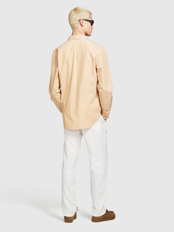 Pamuk Karışımlı Çizgili Arkası Pileli Slim Fit Gömlek Erkek Siyah Mix Gömlek - 324P57ZYSQ03F