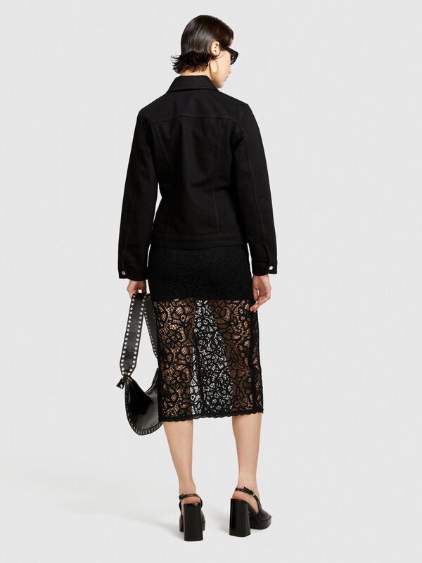 Pamuk Karışımlı Yama Cepli Çıtçıtlı Denim Ceket Kadın Siyah Ceket - 324P2TLALN04A