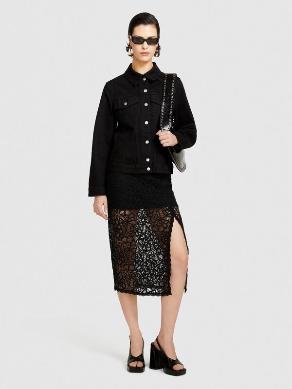 Pamuk Karışımlı Yama Cepli Çıtçıtlı Denim Ceket Kadın Siyah Ceket - 324P2TLALN04A