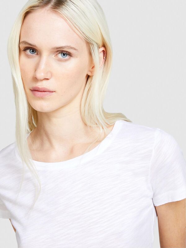 Pamuk Modal Karışımlı Normal Kalıp Bisiklet Yaka T-Shirt Kadın Beyaz T-Shirt - 324P3TNHL11A2