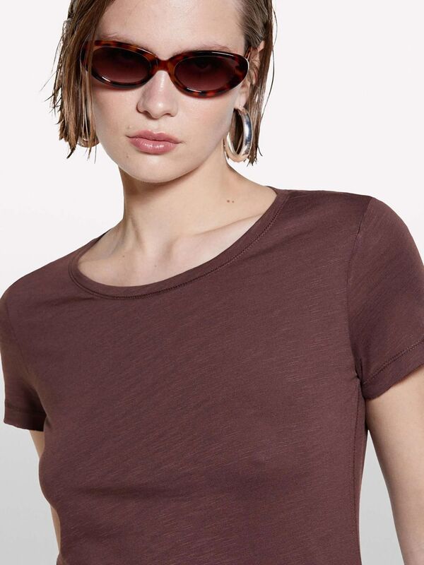 Pamuk Modal Karışımlı Normal Kalıp Bisiklet Yaka T-Shirt Kadın kahverengi T-Shirt - 325P3TNHL11A2