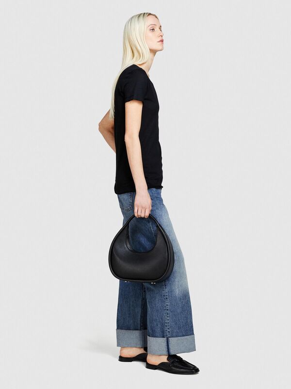 Pamuk Modal Karışımlı Normal Kalıp Bisiklet Yaka T-Shirt Kadın Siyah T-Shirt - 324P3TNHL11A2