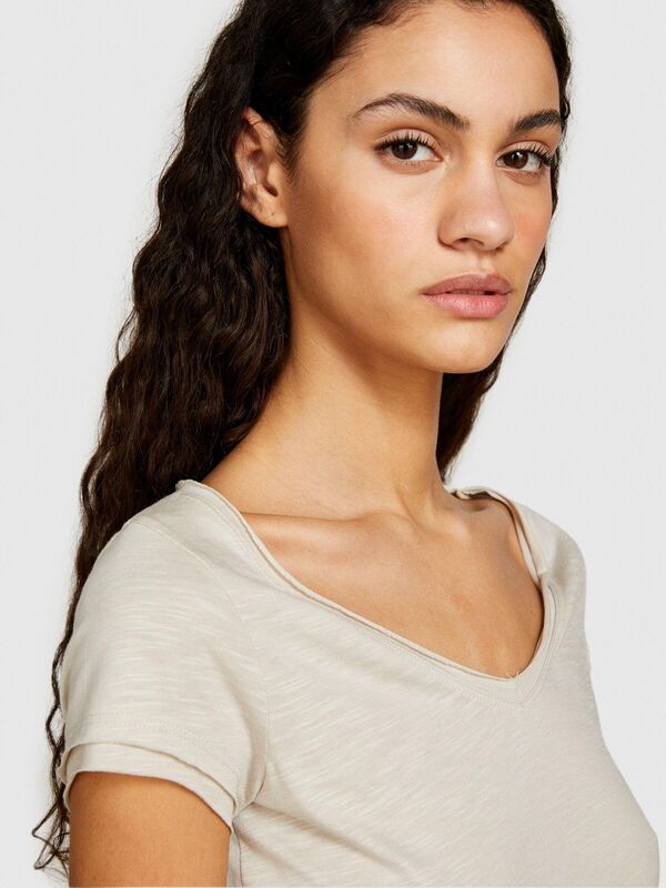 Pamuk Modal Karışımlı V Yaka T-Shirt Kadın Gri T-Shirt - 324P3TNHL400E