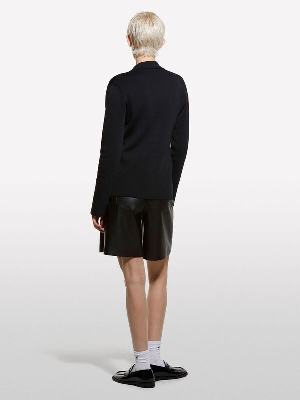 Pamuk ve Viskoz Karışımlı Düğmeli Polo Yaka Hırka Kadın Siyah Hırka - 325A119HM500R