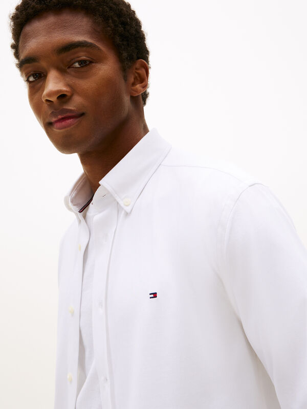 Tommy Hilfiger - PERFORMANCE KNIT SOLID LS SHIRT Erkek Beyaz Gömlek - MW0MW39418 Tommy Hilfiger - PERFORMANCE KNIT SOLID LS SHIRT Erkek Beyaz Gömlek - MW0MW39418