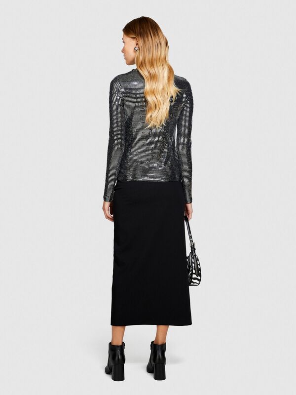 Poliviskoz Esnek Midi Boy Yandan Fermuarlı Etek Kadın Siyah T-Shirt - 323A47N8L001N