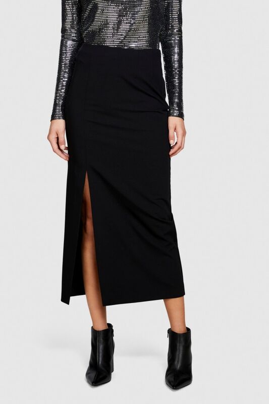 Poliviskoz Esnek Midi Boy Yandan Fermuarlı Etek Kadın Siyah T-Shirt - 323A47N8L001N