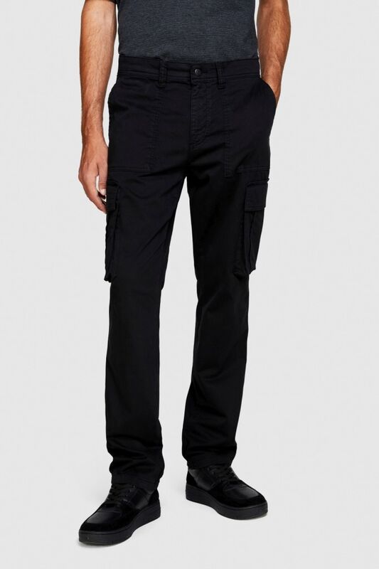 Rahat Kalıp Yarı Parlak Kargo Pantolon Erkek Siyah T-Shirt - 323A47U4SF03W