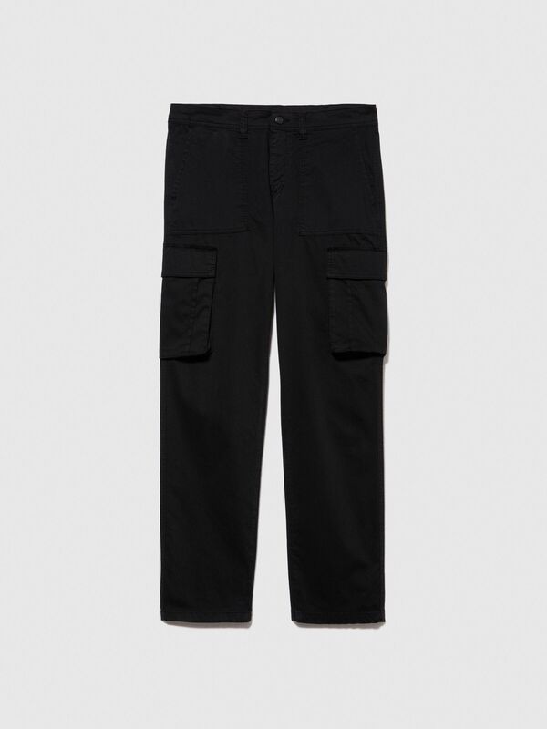 Sisley - Rahat Kalıp Yarı Parlak Kargo Pantolon Erkek Siyah T-Shirt - 323A47U4SF03W