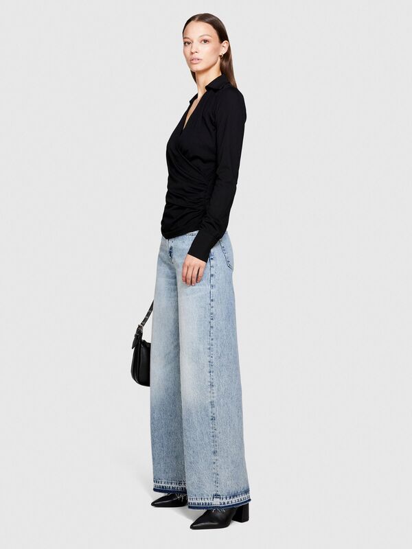 Slim Fit Derin Dekolteli Gömlek Kadın Siyah Gömlek - 323A56CALQ05W