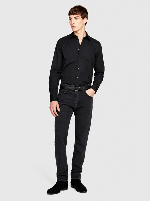 Sisley - Slim Fit Esnek Koton Gömlek Erkek Siyah Gömlek - 323A5CNX5QL19 Sisley - Slim Fit Esnek Koton Gömlek Erkek Siyah Gömlek - 323A5CNX5QL19