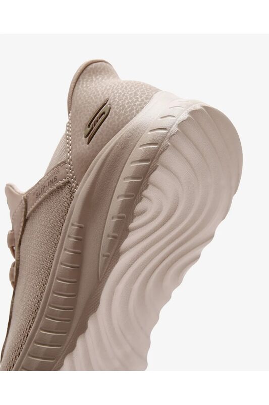 SLİP-İNS: BOBS SQUAD CHAOS Kadın Kırmızı Spor Ayakkabı - 117500