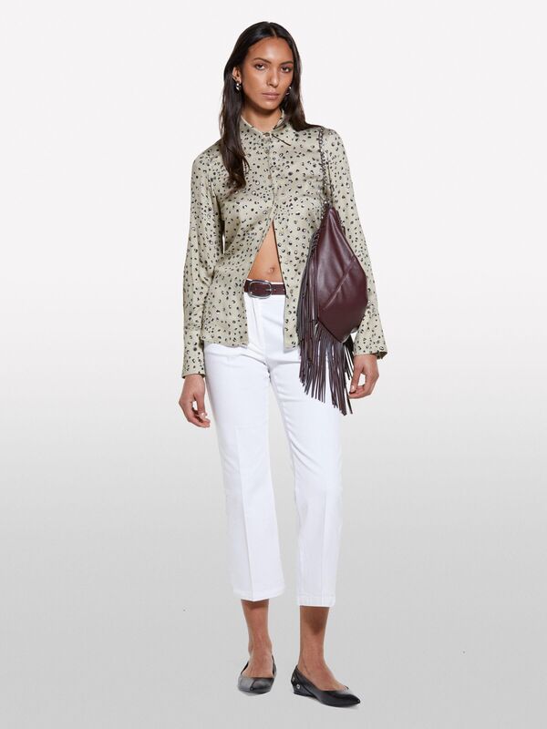 Streç Pamuklu Arkası Biyeli Cepli Pantolon Kadın Beyaz Pantolon - 325P49MALE02X