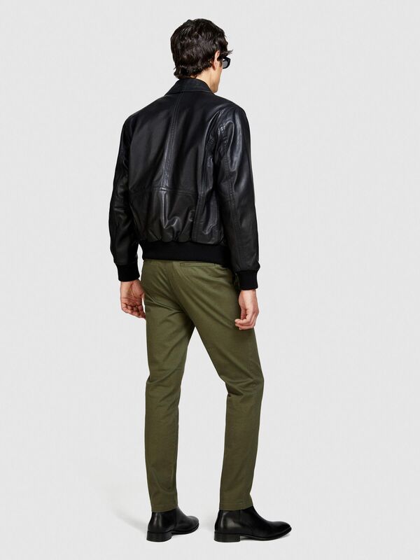 Sisley - Streç Pamuklu Kemer Delikli Slim Fit Denim Chino Pantolon Erkek Lacivert Pantolon - 324P4HJTSF03N