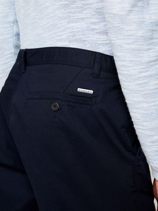 Streç Pamuklu Kumaştan Kemer Delikli Kıvrık Paça Kısa Şort Erkek Lacivert Şort - 324P4TEQS900Z