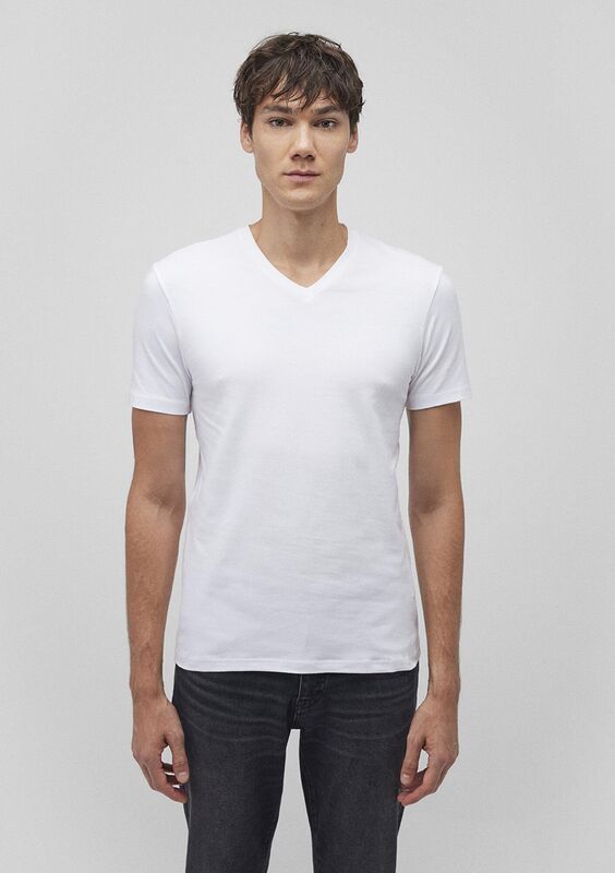 STRETCH V YAKA TİŞÖRT Erkek Siyah T-Shirt - M061748