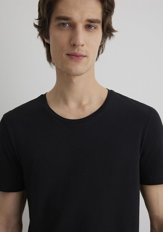 TİŞÖRT Erkek Siyah Basic T-Shirt - M064681