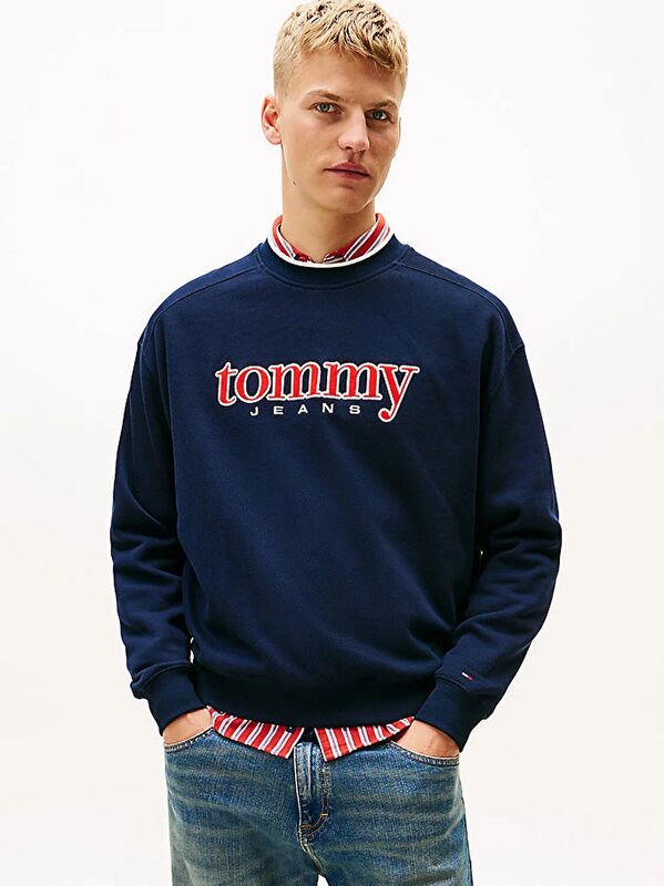 Tommy Hilfiger - TJM 90S TEXTURE GRAPHIC CREW Erkek Mavi Sweatshirt - DM0DM22373