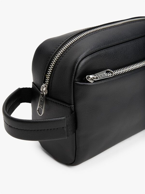 TJM HERITAGE LEATHER WASHBAG Erkek Siyah Çanta - AM0AM12963