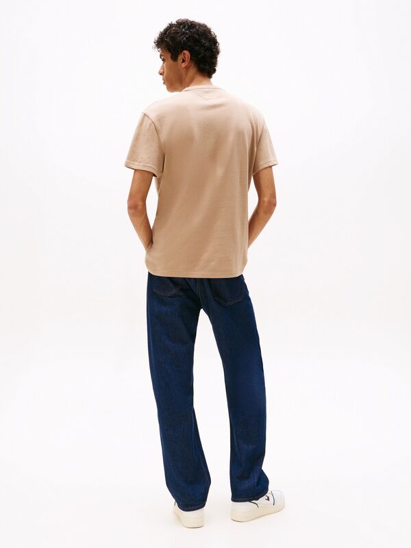 TJM REG BADGE TEE EXT Erkek Kahverengi T-Shirt - DM0DM20322