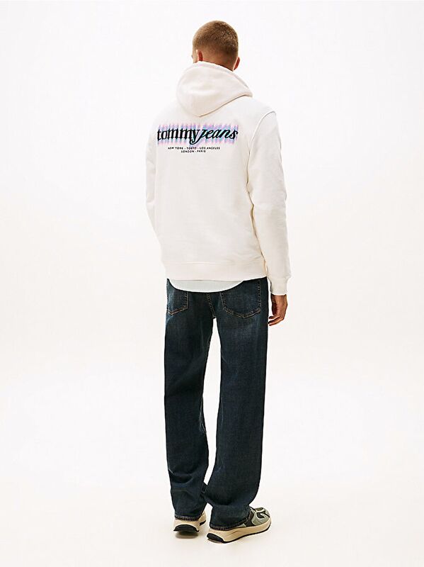 TJM REG BLUR SCRPT BCK HOOD EXT Erkek Beyaz Kazak - DM0DM22112