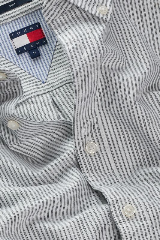 TJM SLIM STRIPE OXFORD SHIRT EXT Erkek Mavi Gömlek - DM0DM20668