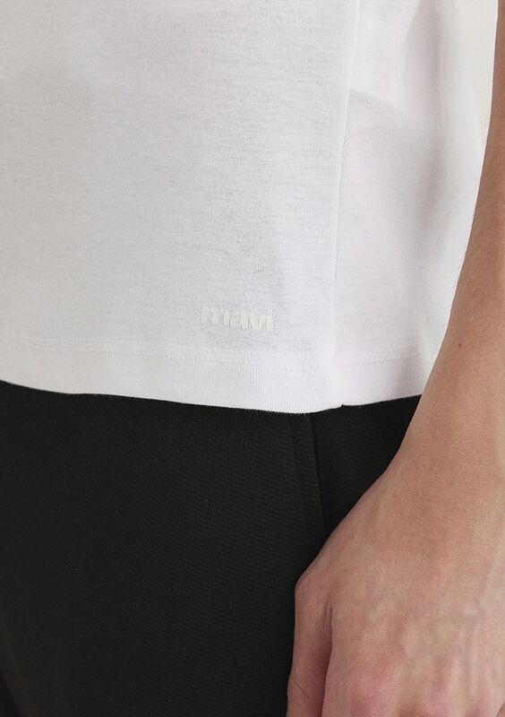 V YAKA TİŞÖRT Erkek Beyaz Basic T-Shirt - M063748