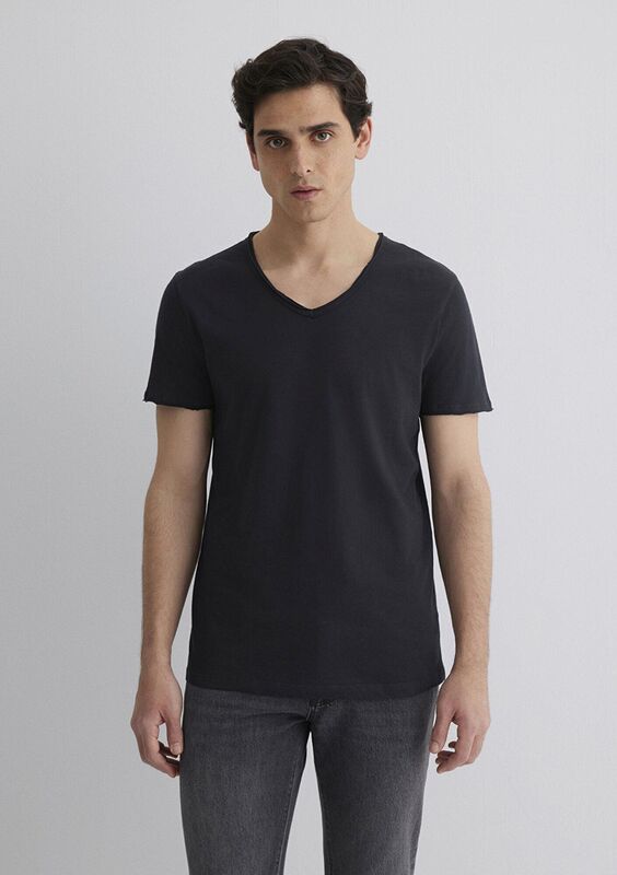 V YAKA TİŞÖRT Erkek Siyah Basic T-Shirt - M062773