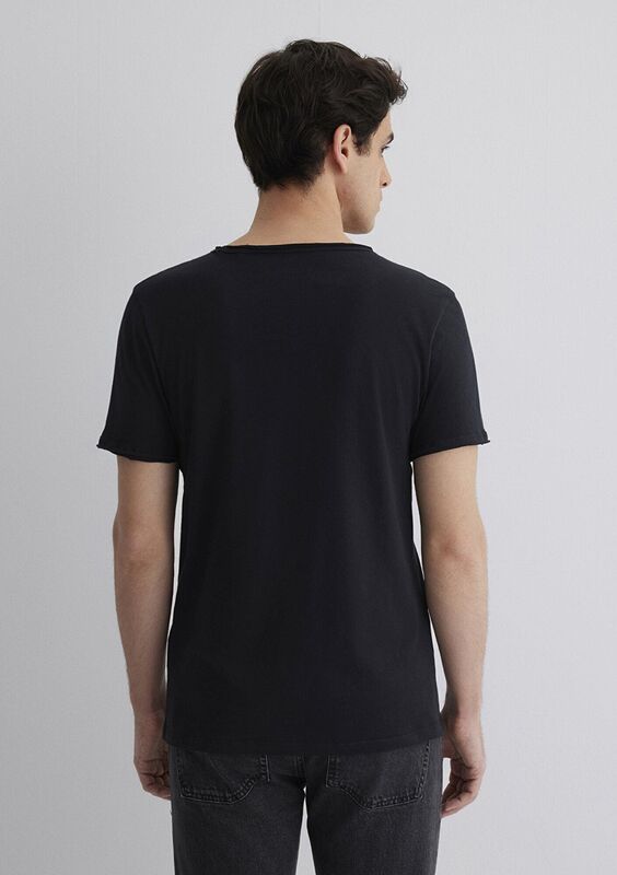 V YAKA TİŞÖRT Erkek Siyah Basic T-Shirt - M062773