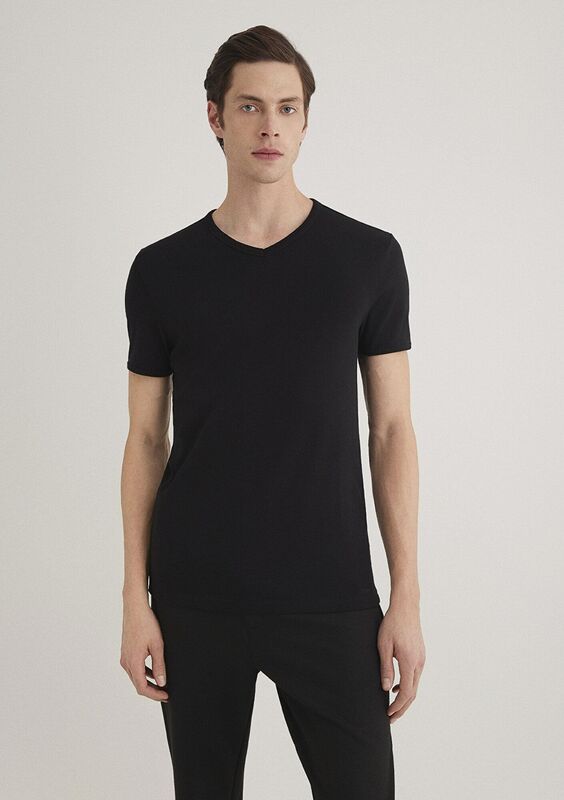 V YAKA TİŞÖRT Erkek Siyah Basic T-Shirt - M063748