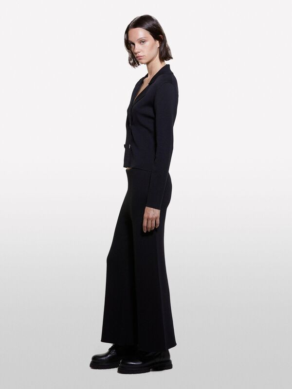 Viskoz Karışımlı 4 Düğmeli Çentikli Yaka Kruvaze Ceket Kadın Siyah Ceket - 324A112AM601Y