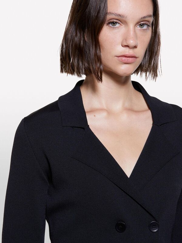 Viskoz Karışımlı 4 Düğmeli Çentikli Yaka Kruvaze Ceket Kadın Siyah Ceket - 324A112AM601Y