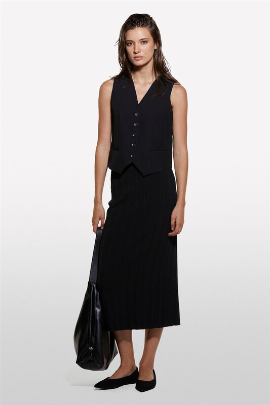 Viskoz Karışımlı Arkası Derin Yırtmaçlı Fitilli Kalem Etek Kadın Siyah Etek - 324A1WTHM000C